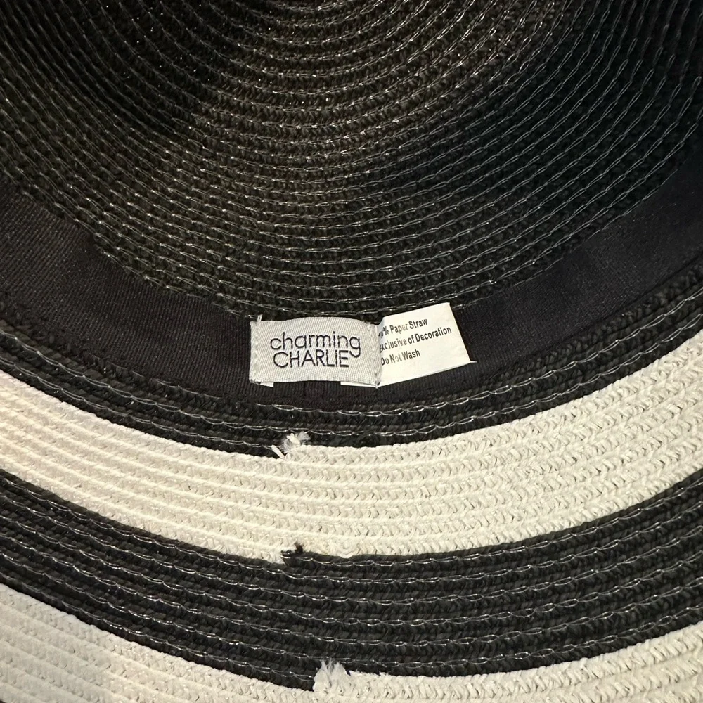 Elegant Black and White Wide Brim Hat Charming Charlie’s - Picture 4 of 9